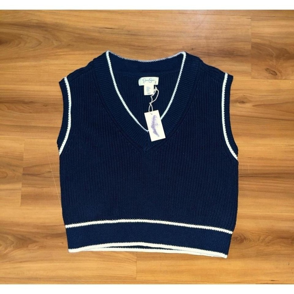 Womens NWT Jessica Simpson V-Neck Preppy College Sleeveless Sweater Vest